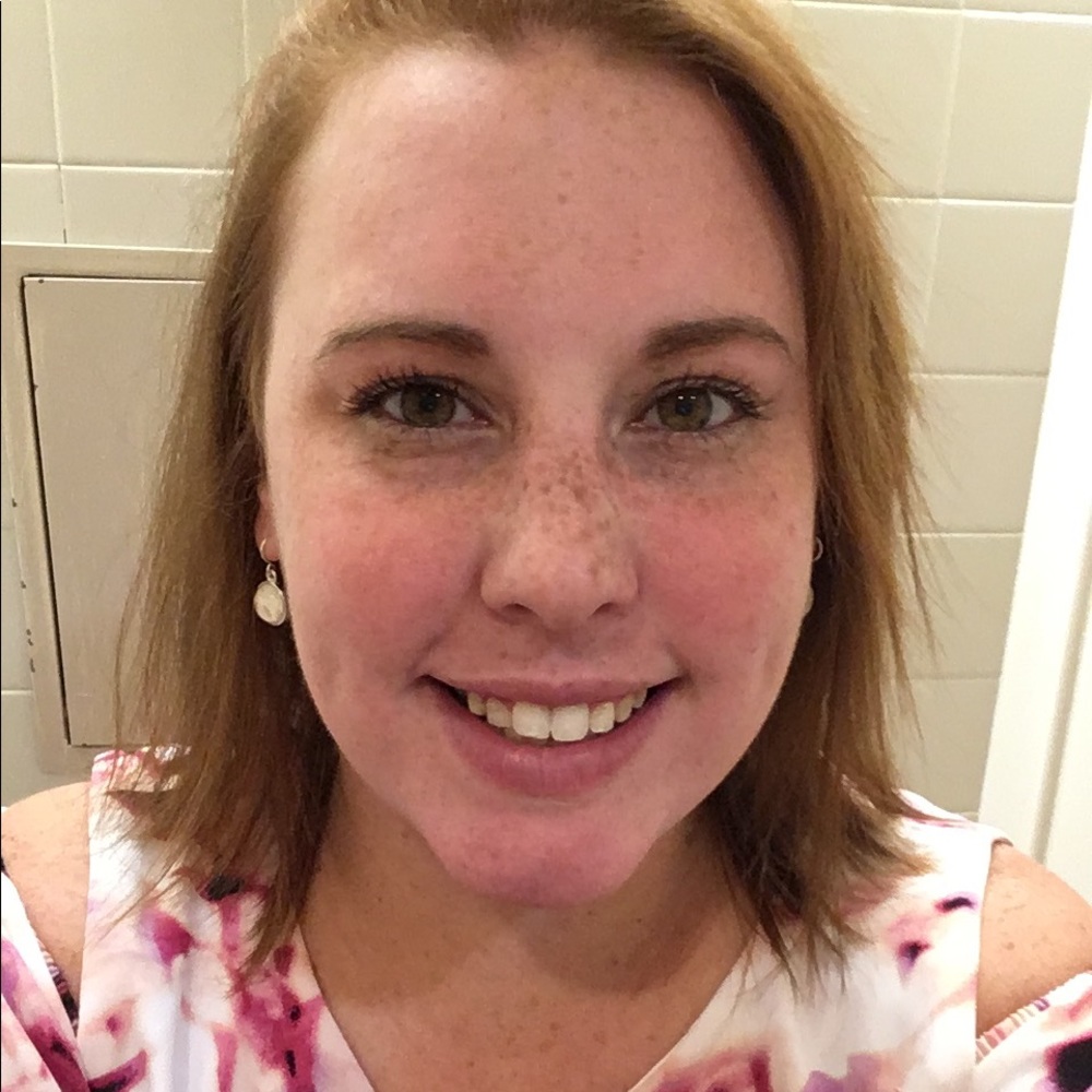 Meet your Posher, Jillian